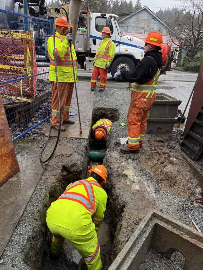 Picture of emergency plumbers are working in Vancouver